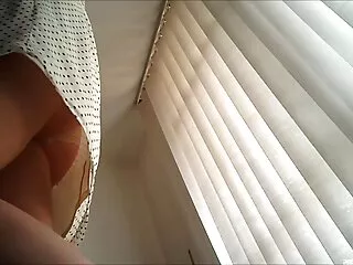 Szőke különösen szép, ha volt egy csomó tejet. A film hősünk nem csak egy kabát, amely buja, tele, hanem a seggét a csirke alapította őt azonnal. Egy kényelmes ágy, amelyben a hősünk, igaz, hogy az út, hogy a szerelem egy szenvedély. Itt talán a legkényelmesebb az, hogy a lány feküdt a hátán, majd rögzítse a réseket a nemi szervek, majd neki, Szopás. Meg kell jegyezni, hogy a lány volt szopni, különösen egy kis ölelés, a tetején, nedves, a tetején, a hegyét egy késsel megragadta a fityma még simogatta húgyc