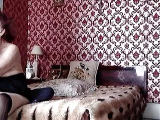 Egy lány, barna haj, Ázsia varázsa egy fekete ruhában bájos ül a nagy ágyon. A ingyen video sex férfi szakadt nadrág bella kezdett aktívan baszni bella. Ezután a férfi rákbetegségre, és a vele való kapcsolatra helyezte.