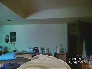 Egy fiatal lány nem lesz a régi varázsa, ül a térdén a férfiak előtt, majd elkezd szopni sex videok ingyen egy nagy fasz tele izgalom neki. Kézimunka nő, aki szenvedélyes rángatózó egy srác farka, ugyanakkor figyelembe nyelv, ajkak szemtelen óvatosan tegye a kutyát, hogy elérje az orgazmust.