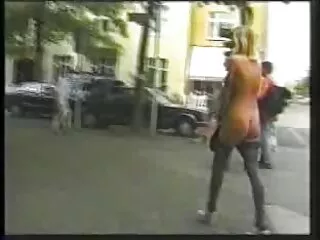 Nos, jobb lenne, ha csak ingyen xex video göndör szelíd szex még mindig nyögött, édes, arra a pontra, hogy szeretném befejezni a hangot. Gyönyörű lány, aki ott állt a medence szélén, hogy kötött a tej megfelelően maszturbál, punci, hanyag, ő.